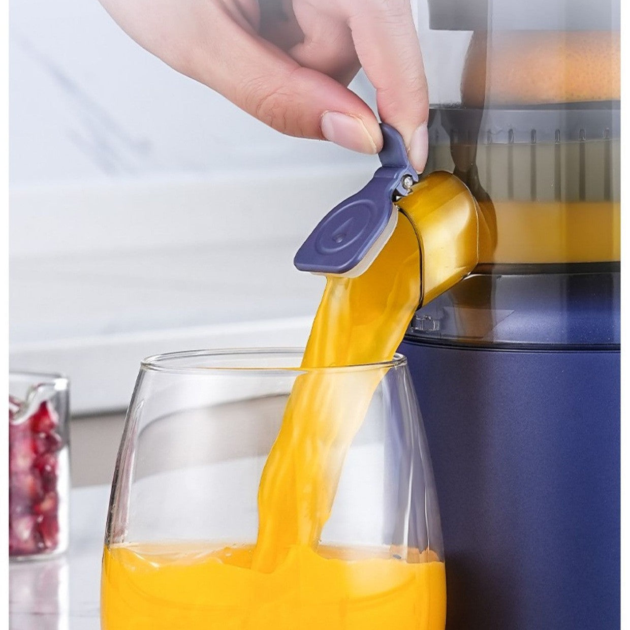 Rechargeable Mini Juice Maker